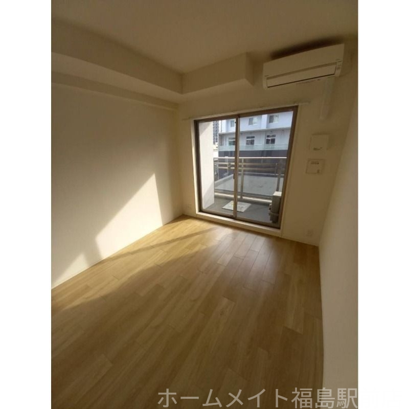 居室・リビング　お引越し無料または家電３点プレゼント！★詳細はスタッフへ