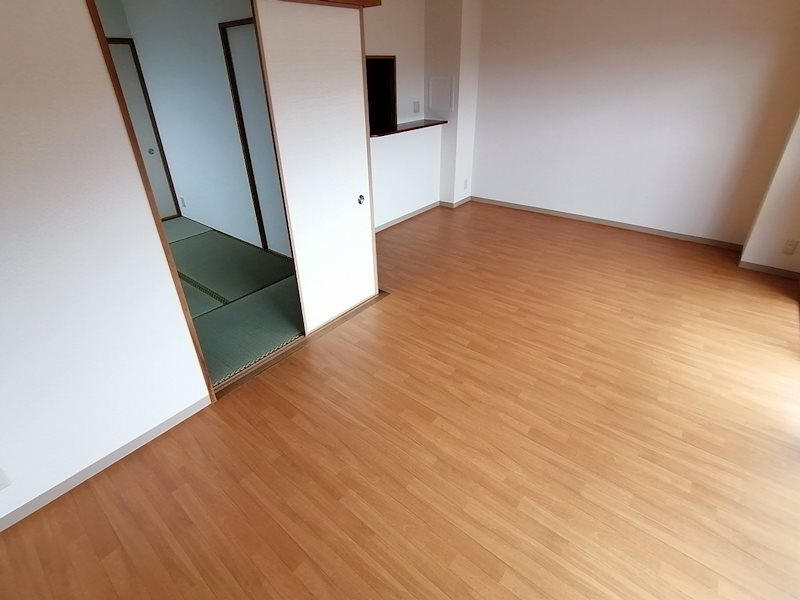 居室・リビング　※305