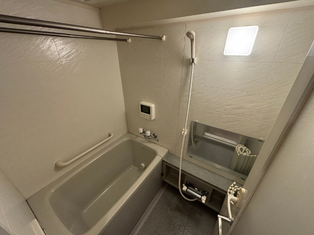 バス・シャワールーム　追い炊き・浴室乾燥