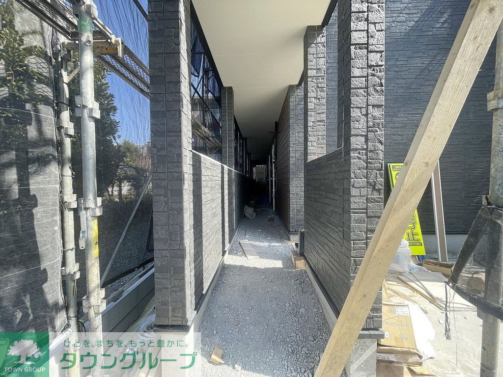 エントランス　バルコニー