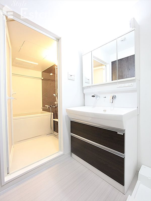 洗面設備　洗面所