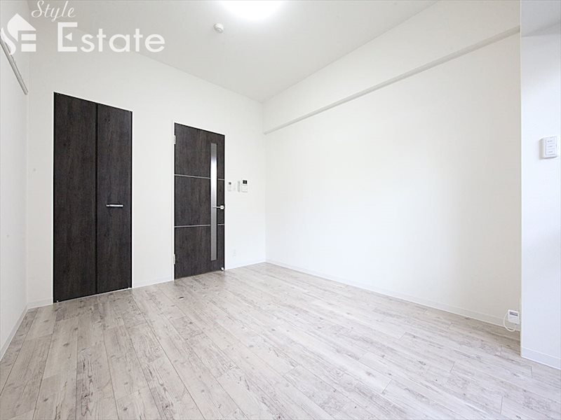 居室・リビング　内装