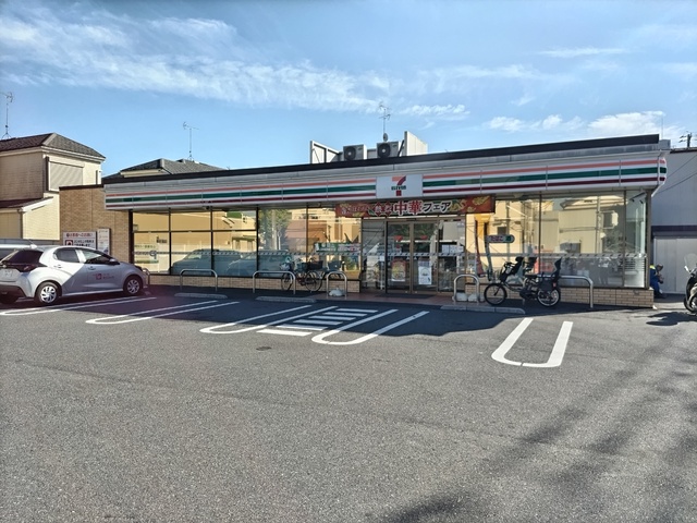 コンビニ　セブンイレブン松戸南花島店（コンビニ）まで350m