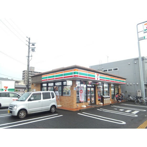 コンビニ　セブンイレブン長野栗田店（コンビニ）まで472m