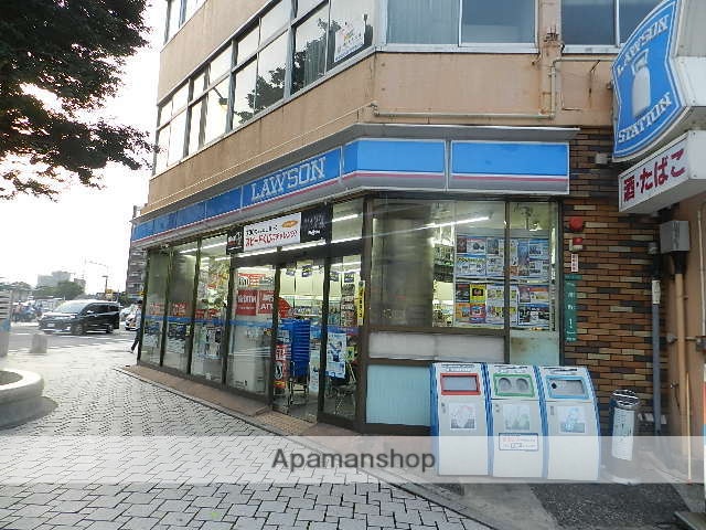 コンビニ　ローソン門司港町店（コンビニ）まで646m