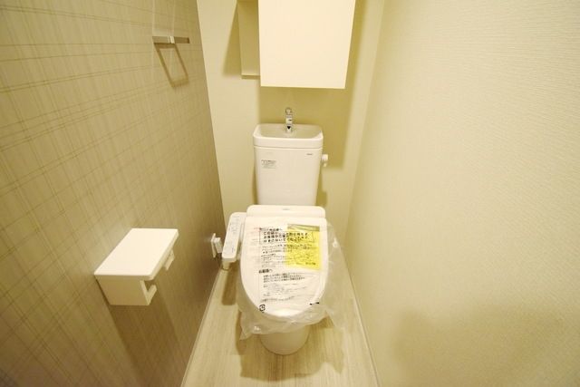 トイレ　別部屋参考写真