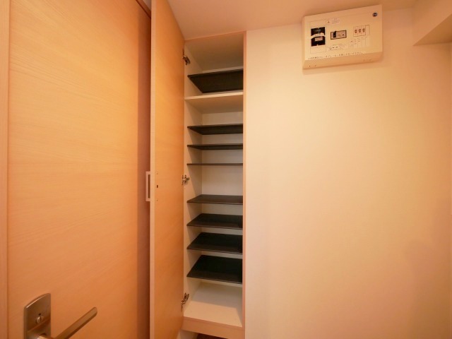 その他　シューズクローゼット付きです。