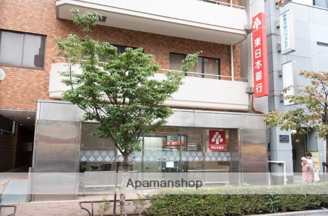 銀行　（株）東日本銀行／平井支店（銀行）まで703m