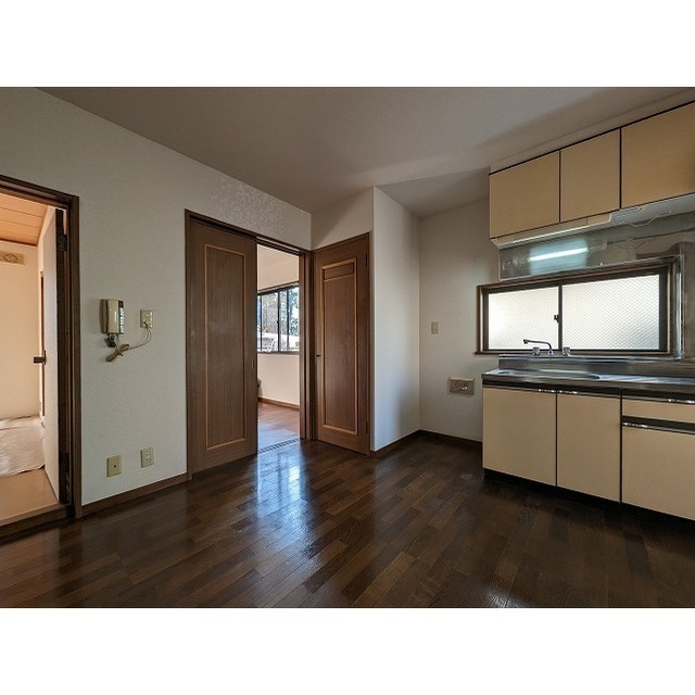 居室・リビング　ゆったりとした居間です