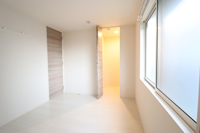 その他部屋・スペース　洋室　６．１帖