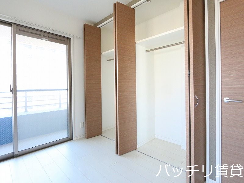 収納　＊画像は別部屋の為イメージ、現状を優先致します