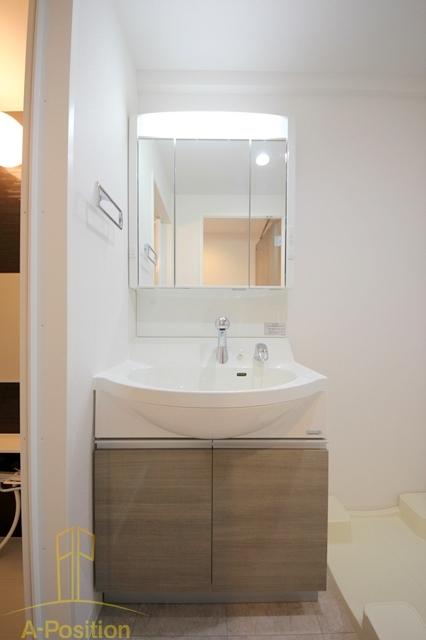 洗面設備　Comenz梅田（コメンズウメダ）