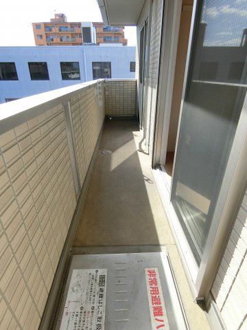バルコニー　詳細は、RISUMO江坂本店→06-6155-7137まで♪