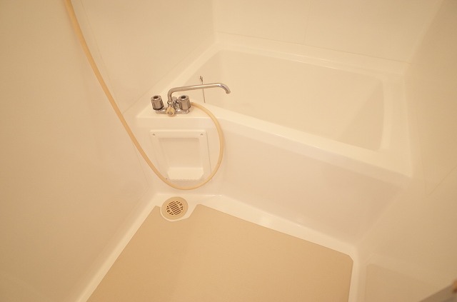 バス・シャワールーム　風呂