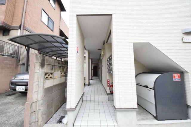 エントランス　外観・共用部分