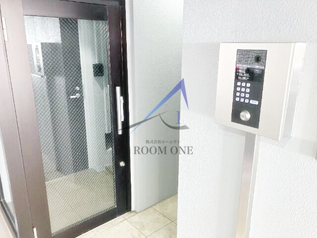 セキュリティ　オートロックです。