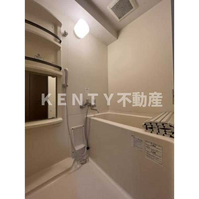 バス・シャワールーム　日々の疲れを癒すお風呂付です