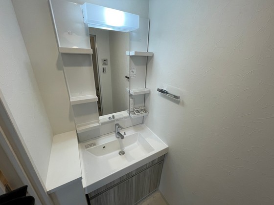 洗面設備　※別部屋の写真です