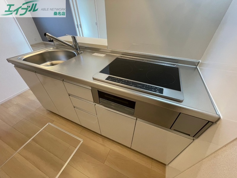 キッチン　同型参考写真