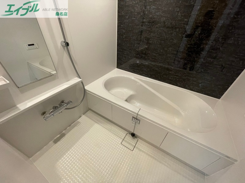 バス・シャワールーム　同型参考写真