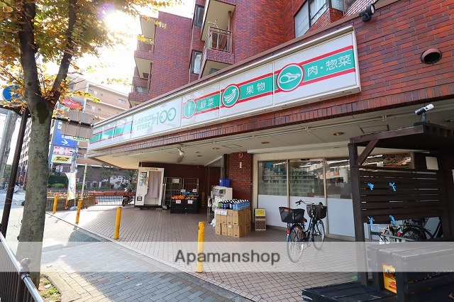 コンビニ　ローソンストア１００（コンビニ）まで641m