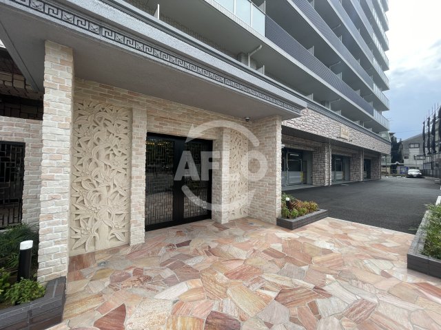 エントランス　プレジオ三国ASIAN　エントランス