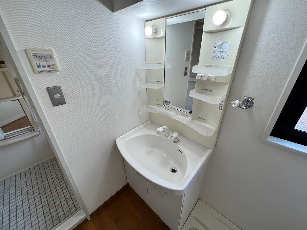 洗面設備　洗面所です