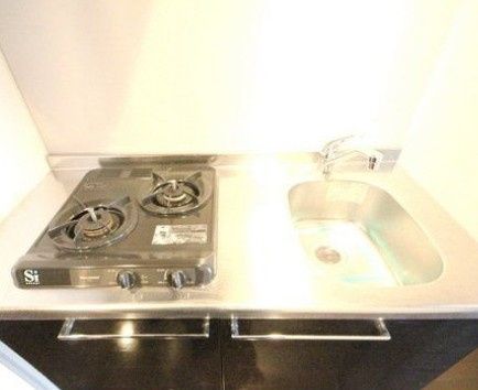 キッチン　別タイプ部屋　参考写真です