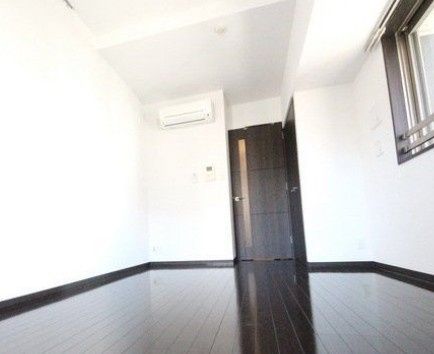 居室・リビング　別タイプ部屋　参考写真です