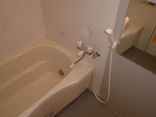 バス・シャワールーム　浴室