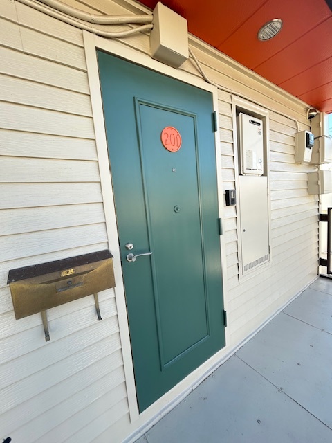 玄関　TVドアホンあり