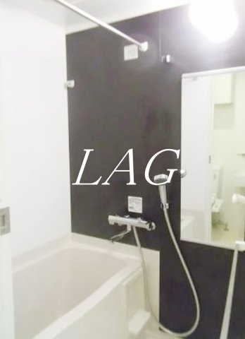 バス・シャワールーム　お風呂です。