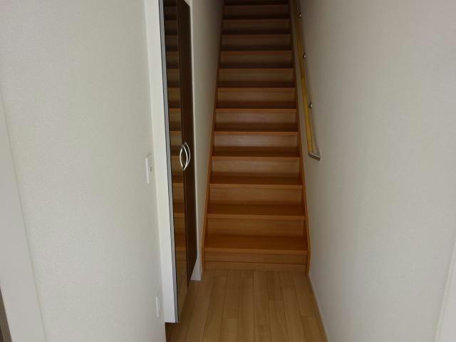 玄関　レーヴィア