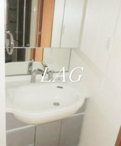 洗面設備　洗面台です。