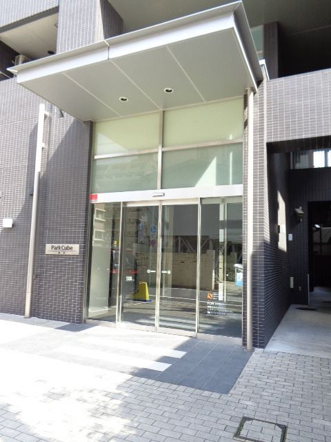 エントランス　エントランス