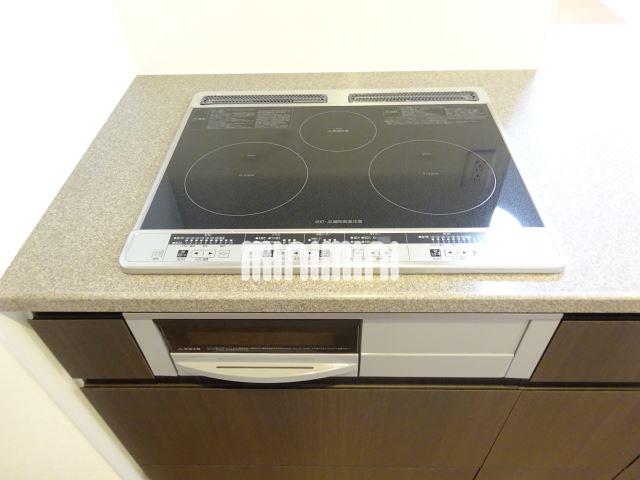 キッチン　３口コンロなので料理もてきぱきできます。