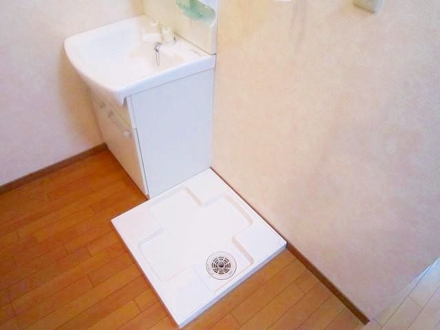 洗面設備　★独立洗面、洗濯機置き場★