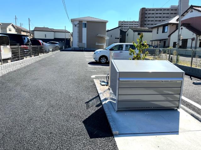 その他共有部分　外観写真（昼）