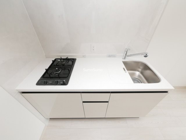 キッチン　コンパクトなキッチンで掃除もラクラク