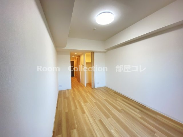 居室・リビング　※同物件他部屋写真 反転、色違いの場合有 現況優先