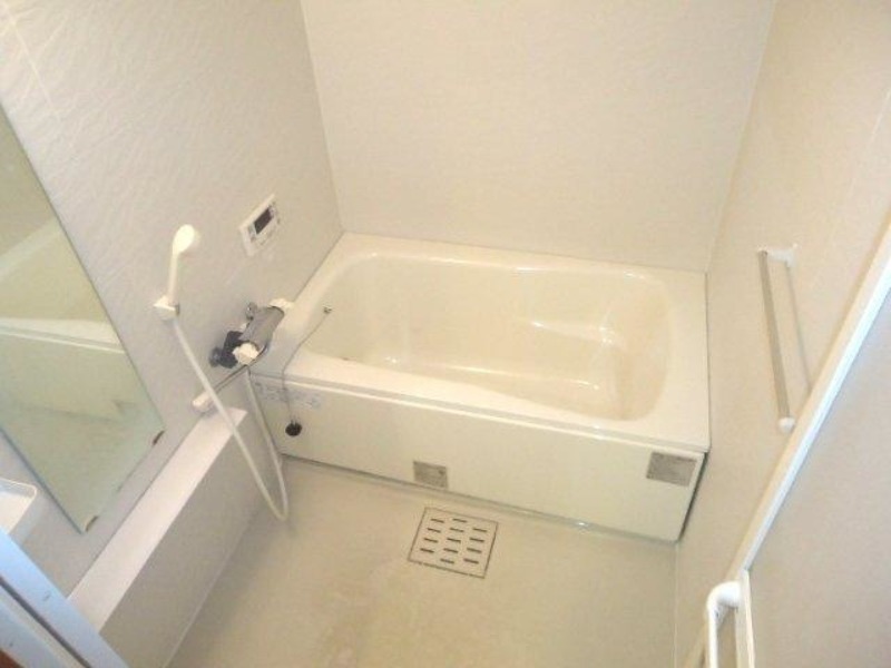 バス・シャワールーム　図面と現状に相違がある場合には現状を優先