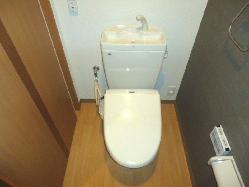 トイレ　図面と現状に相違がある場合には現状を優先