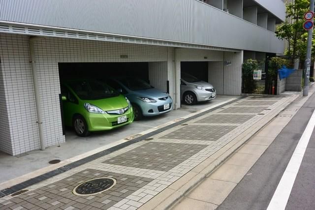 駐車場　★敷地内駐車場★