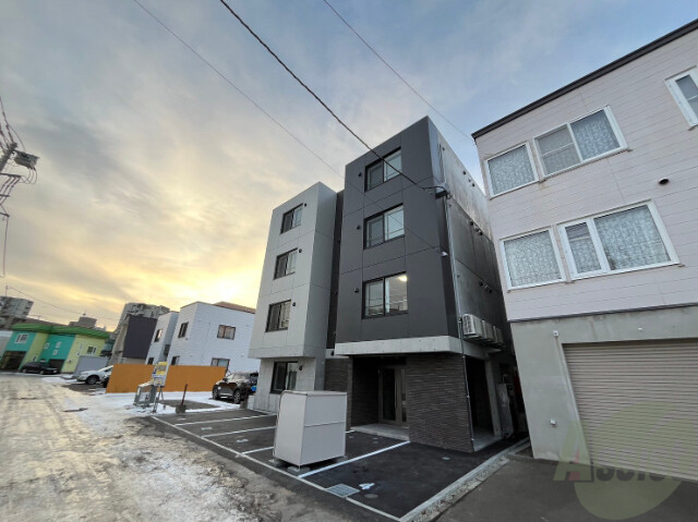 建物外観　札幌市豊平区美園１０条「マンサーナ美園」