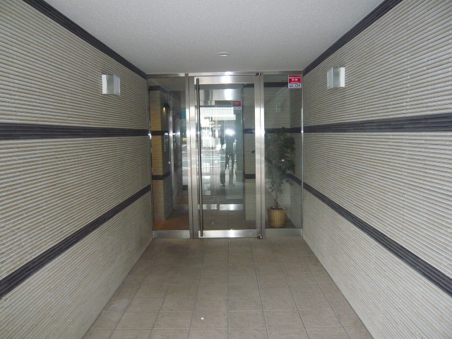 ロビー　エントランス