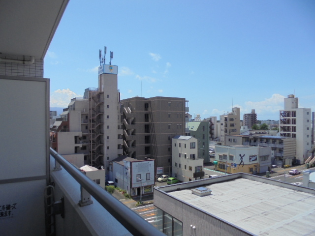 眺望　※他号室同タイプ写真※現況有姿となります。