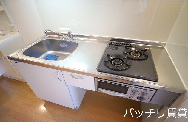 キッチン　＊画像は別部屋の為イメージ、現状優先致します