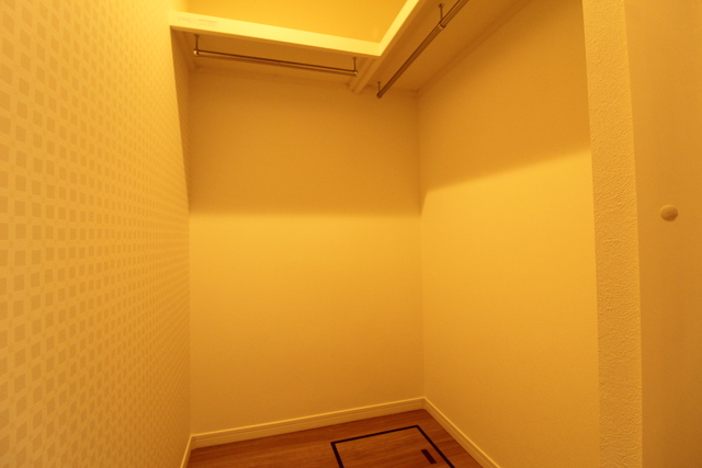 収納　ウォークインクローゼットです♪