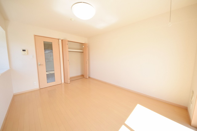 居室・リビング　～室内とってもきれいです～別号室参考写真