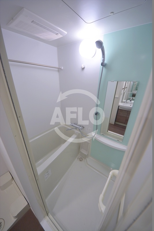 バス・シャワールーム　エスリード阿波座ノースプレイス　浴室換気乾燥暖房機付バスルー